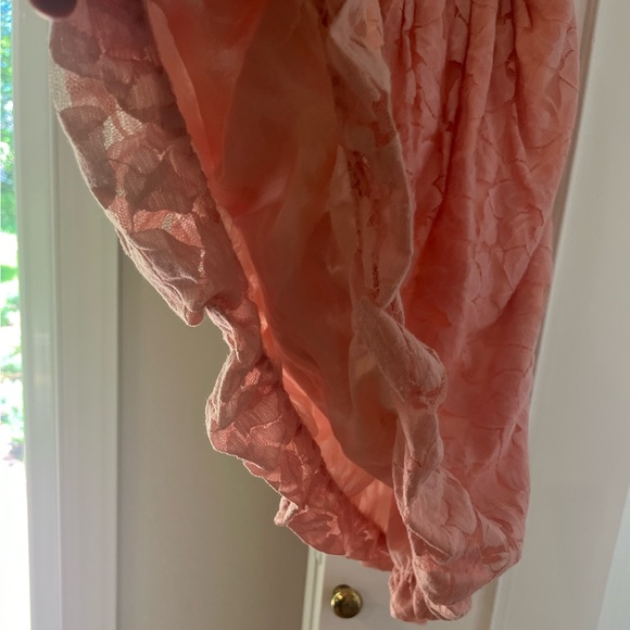 Pink Lace Ryu Dress Size Medium - Picture 4 of 7